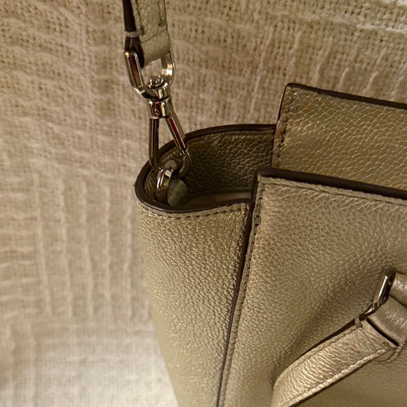Elegant Silver Handbag KATE SPADE - Picture 13 of 16
